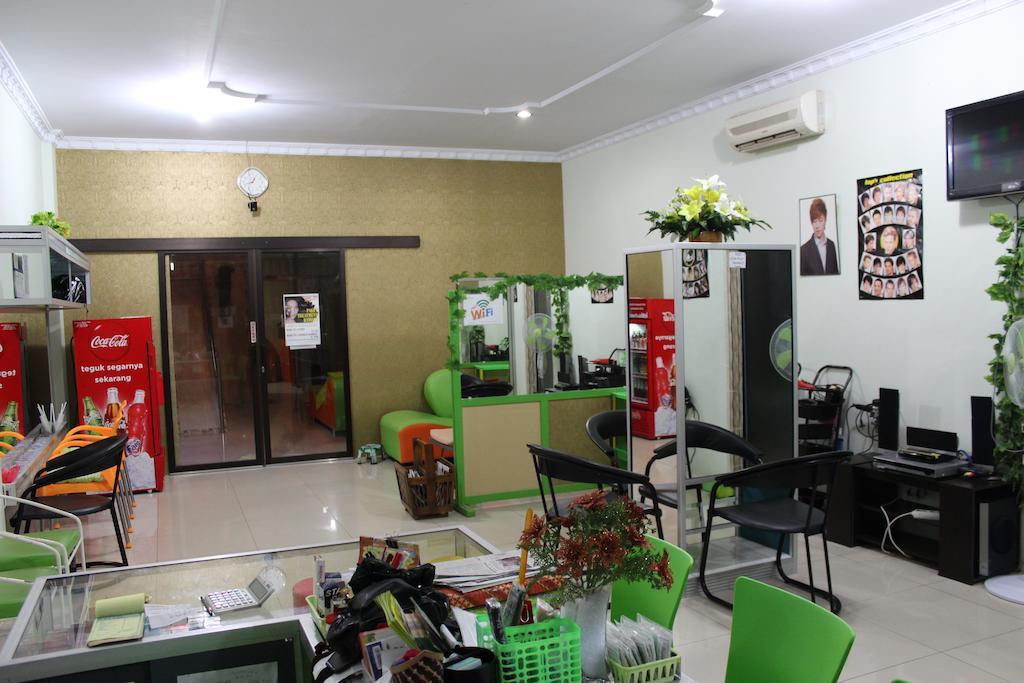 Rene Hotel Yogyakarta Exterior foto